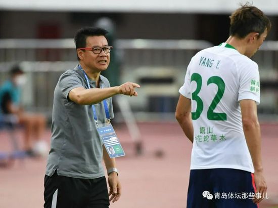 本轮英超，切尔西2-0击败谢菲联，帕尔默传射建功。